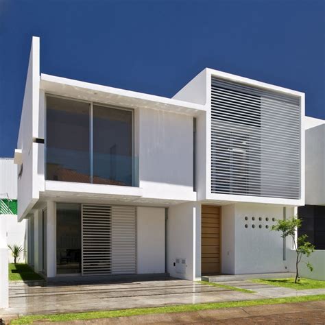 desain rumah minimalis futuristik terbaru  mengesankan