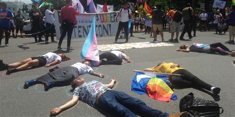 Lgbt Immigrant Rights Protesters Arrested Near White House Huffpost