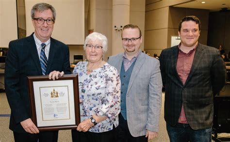 Lynne Stacey Receives Mayors City Builder Award Queenswood United Church