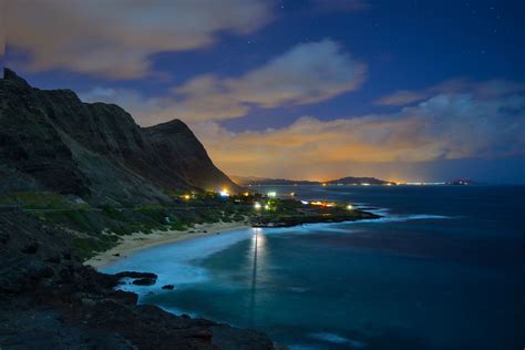 Midnight At Makapuu Oahu Hawaii Travel Places To Go Oahu
