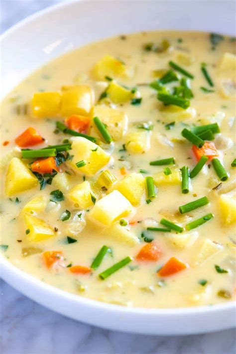 Easy Creamy Homemade Potato Soup Karinokada