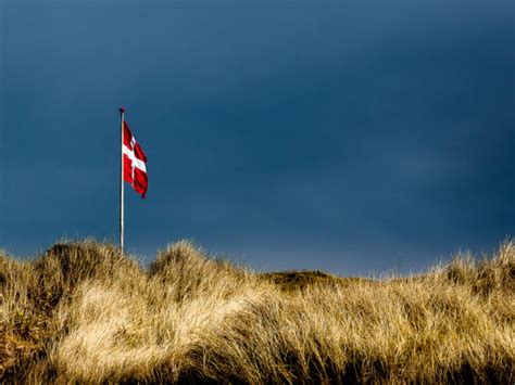 Das königreich dänemark ist teil skandinaviens in nordeuropa. Dänemark: Reise Info, Land, Sprache, Flagge ...