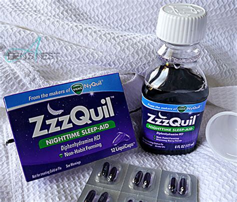 Zzzquil Nighttime Sleep Aid Liquicaps And Warming Berry Liquid