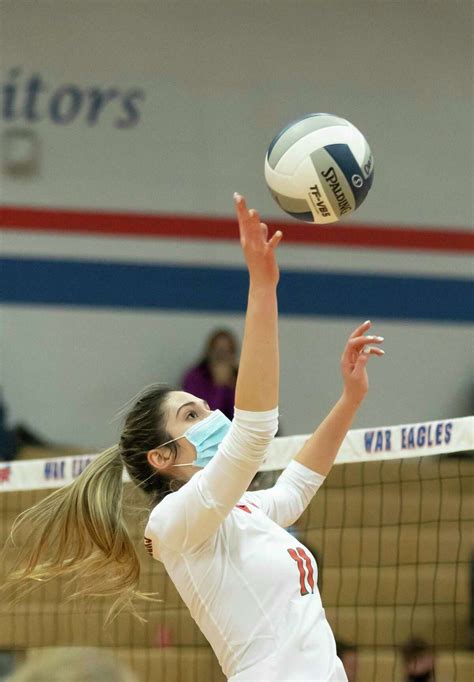 Volleyball The Woodlands Earns Another Tough Road Win At Oak Ridge