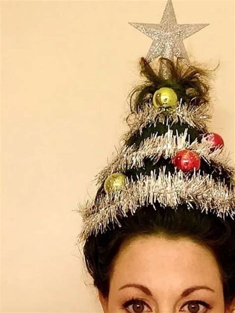 138 Festive Girls Christmas Hair Style Ideas With Tutorials Page 39