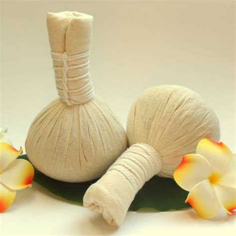 Kruidenstempel Massage Saengjan Thai Massage Hellevoetsluis