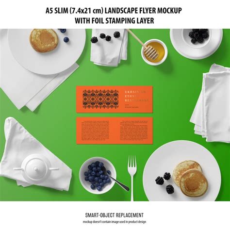 Download A5 slim landscape flyer mockup | PSD Grátis