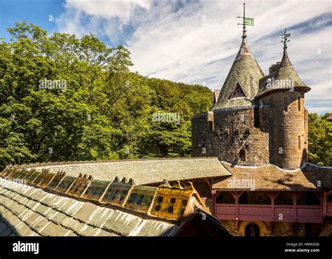 Castell Castle Coch Hi Res Stock Photography And Images Alamy