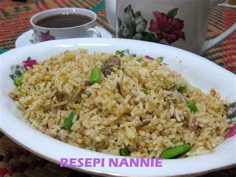 Jika anda hendak memasak nasi goreng yang sedikit unik, nasi goreng usa ini memang lain daripada yang lain kerana dihidangkan dengan. RESEPI NANNIE: NASI GORENG CILI API