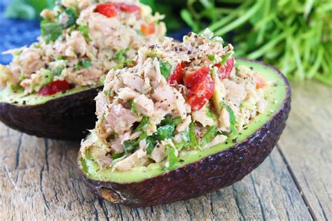 healthy tuna stuffed avocado