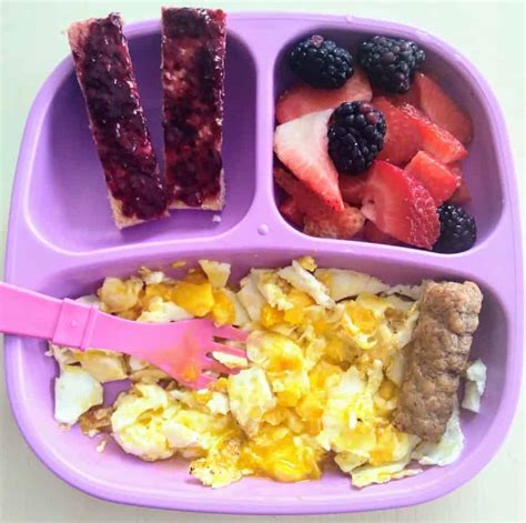 Packing lunches for kids is an art, everyone knows is difficult to get the kids to eat healthy, even in breakfast, so most parents just read some stand mixer reviews, get one and prepare their children pancakes so they eat something healthy. Healthy Meal Ideas for a Baby & Toddler (What I Fed My ...