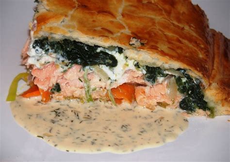 Un délice cette recette les amis Un beau filet de saumon sur un lit de