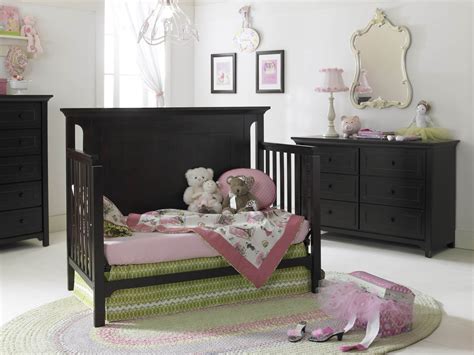 18 Baby Girl Nursery Ideas Themes And Designs Pictures
