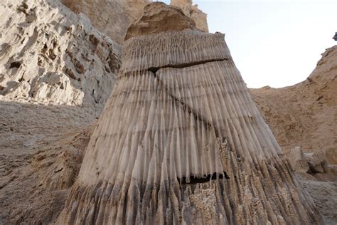Israel Reveals Worlds Longest Salt Cave In Mount Sedom