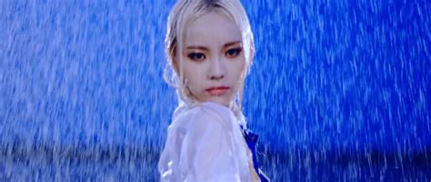 Loona Reveals Another Member Jinsoul With Singing In The Rain MV