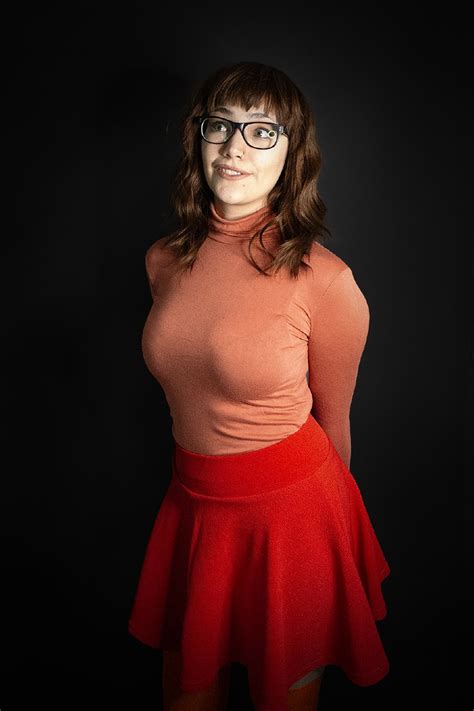 Best Velma Cosplay Images On Pholder Cosplaygirls Pics And Scoobydoo