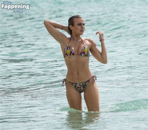 Tallia Storm Shows Off Her Bikini Body During A Beach Day In Barbados 25 Photos Thefappening