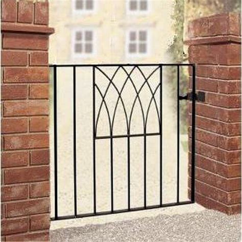 It can be used to erect a fence, as decoration, or to fashion an enclosure for animals or facilities in the garden, industry, transport, or on the farm. Rosalind Wheeler Guero Garden Metal Gate & Reviews | Wayfair.co.uk