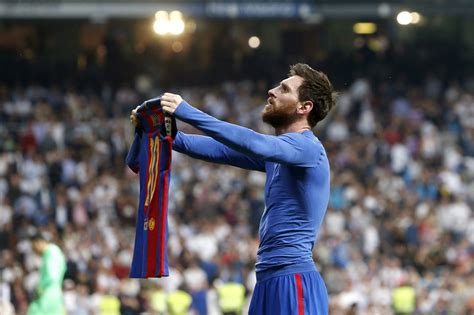 4 Most Memorable Goal Celebrations Leo Messi Has Ever Done With A Shirt