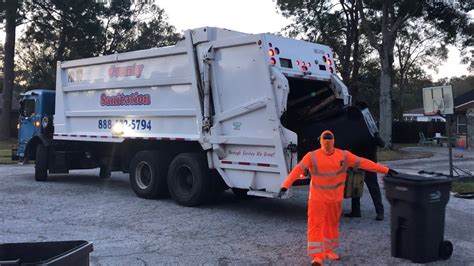 Awesome Crew On A Pete Ez Pack Rear Loader Garbage Truck Youtube