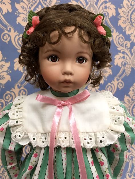 Emily Porcelain Doll By D Effonder For The Ashton Drake Cm 28 Dockor