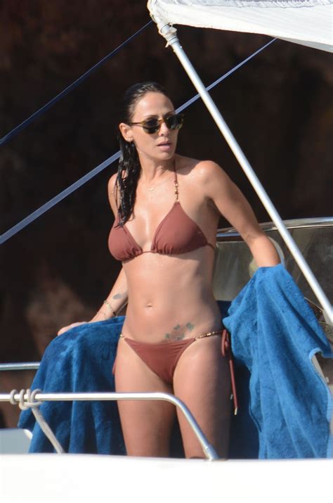 Patrina Natalie Imbruglia In Bikini On A Boat In Sicily August 2016