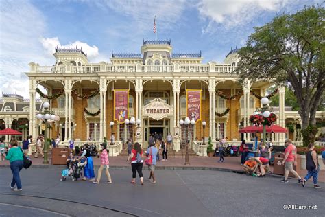 exterior pictures of tony s town square in disney world allears