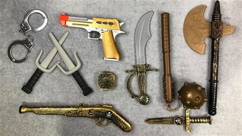 Pirates Toy Weapons Box Of Toys Pistols Toy Guns Youtube