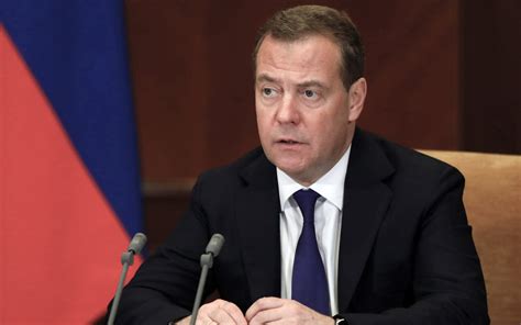 Medvedev La Russie Mène Une Bataille Sacrée Contre Satan Et Les Toxicos Nazis The Times Of