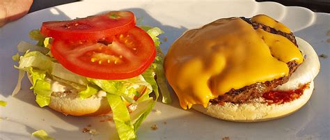 Apr 19, 2018 · veggie burger for meat lovers! American Burger Sauce von RoZis | Chefkoch.de