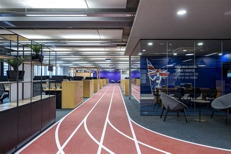 Indoor Athletics Track Flooring For Press Centre Offices