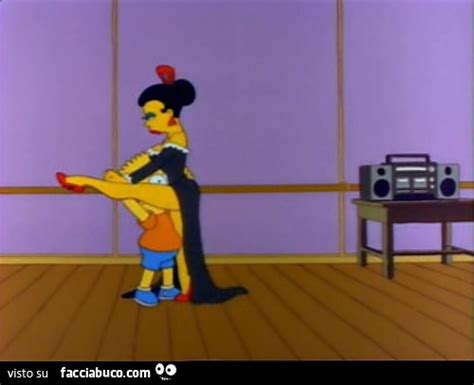 La Ballerina Mette La Figa In Faccia A Bart Simpson