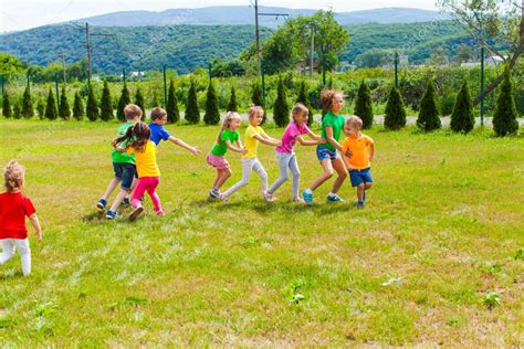 Pictures Outdoor Games Children Summer Camp Outdoor