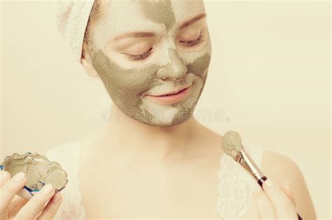 Woman Applying With Brush Clay Mud Mask To Her Face Stock Image Image Of Cosmetic Facial