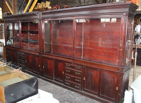 Antique Late 1800s Store Display Case At Provenance Architecturals In