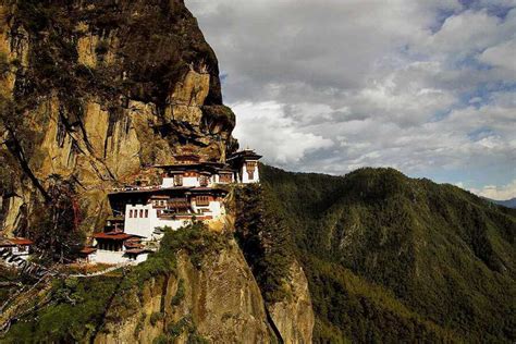 Tu Viện Tiger s Nest Monastery Nơi Linh Thiêng Bậc Nhất Tại Bhutan