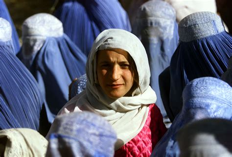 In Photos Amid Taliban Takeover A Look At Afghan Women Children