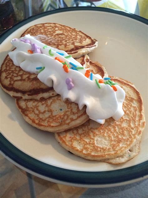 Have you tried kodiak cakes? Recipe: Protein Pancakes with Kodiak Cake Mix | Protein ...