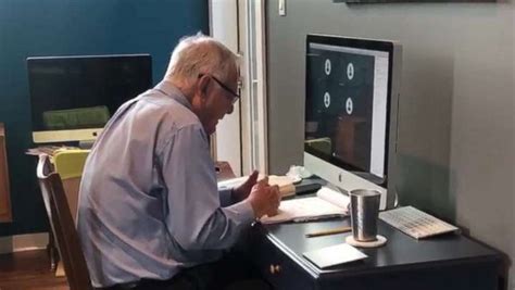 91 Year Old Professor Goes Viral As He Teaches Remotely During The