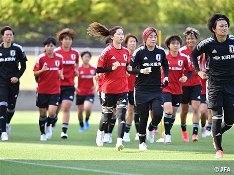 Jun 18, 2021 · 鮫島彩、なでしこジャパン落選。2011年w杯優勝メンバーは2人のみに…高倉監督「決断は簡単ではなかった」 なでしこジャパン 東京オリンピックメンバー決定前最後の活動 ...