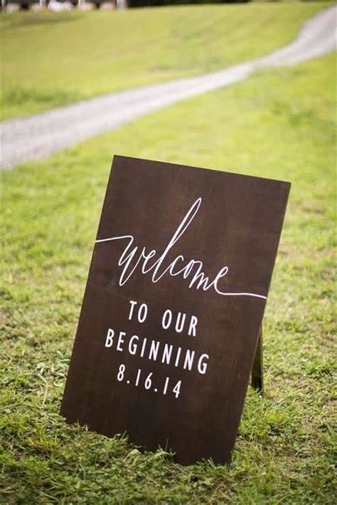 20 Wedding Sign Ideas Your Wedding Guests Will Love