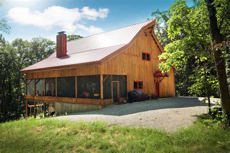 Rustic Style Barn Home With 12ft Porch