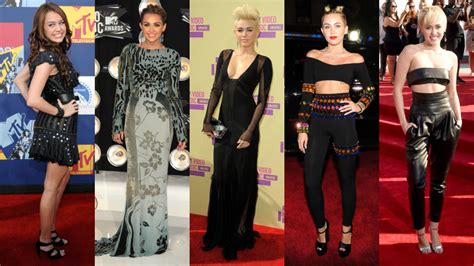 Miley Cyrus Hosts The 2015 Video Music Awards See All Of Her Outfits