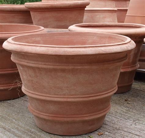 Extra Large Terracotta Pots And Planters Our Products Mud Mountain