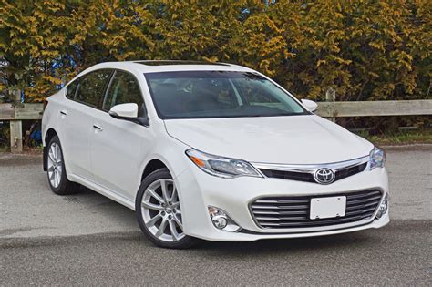 2015 Toyota Avalon Limited Road Test Review | The Car Magazine