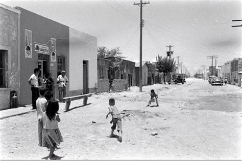 Check spelling or type a new query. Niños jugando en la calle 1960's | Fotos antiguas, Fotos ...