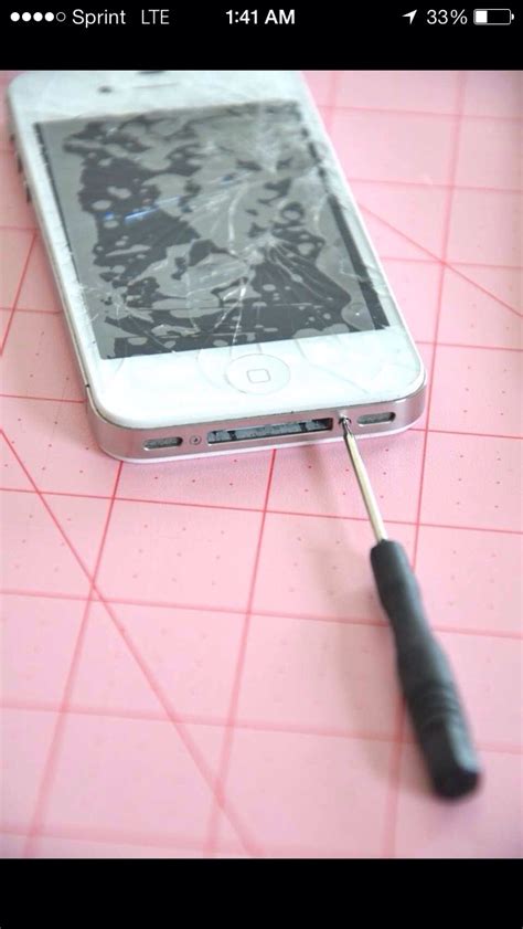 How To Fix A Cracked Iphone Screen Diy Musely