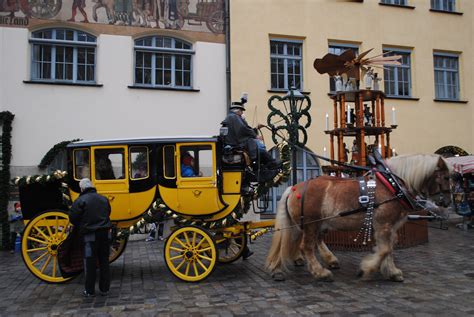 Carriage Rides On The Cobblestone Streets Carriages German Riding