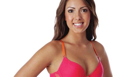 breast cancer bra fitting important following mastectomy