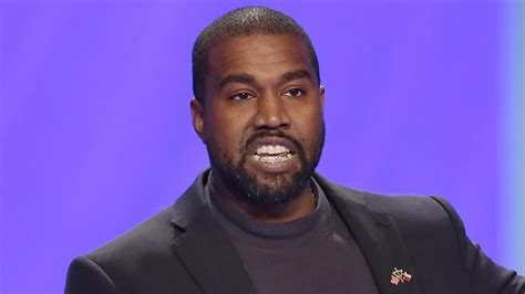 Kanye West Bricht Seine Social Media Pause Mit Einem Röntgenbild Des Gebrochenen Arms Von Sohn Saint